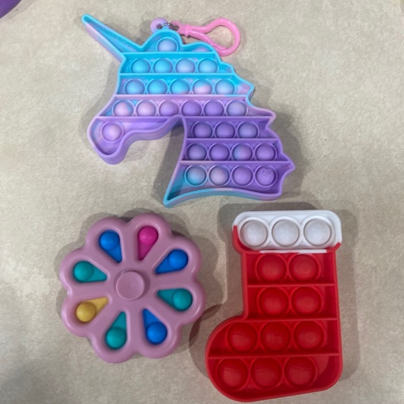 A poppit collection, All sizes and types. Lot Of 17 : Price Range $5 To $20 - Picture 7 of 8